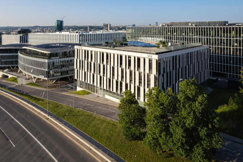 Siekiant efektyviau ir skaidriau finansuoti valstybei svarbius infrastruktūros projektus...